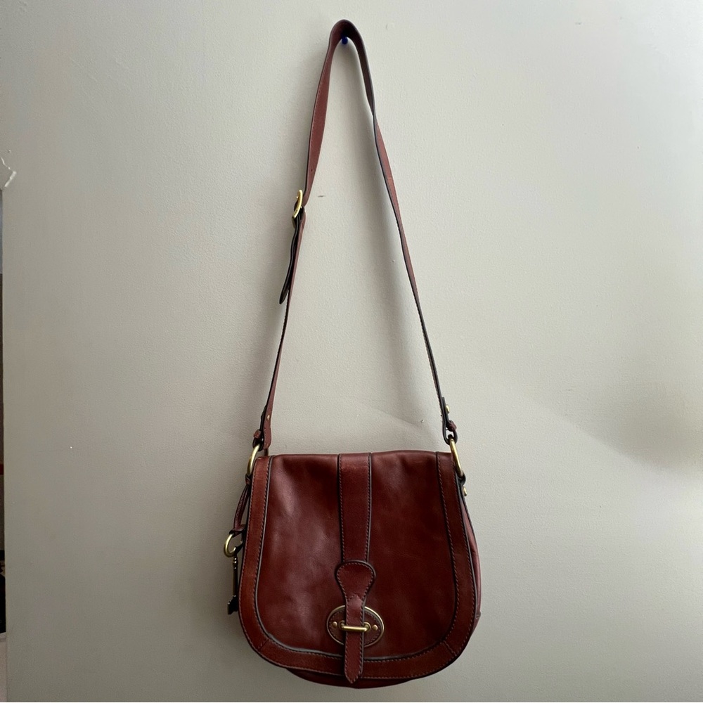 Vintage Fossil Brown Leather Distressed Crossbody Flap Saddle Bag